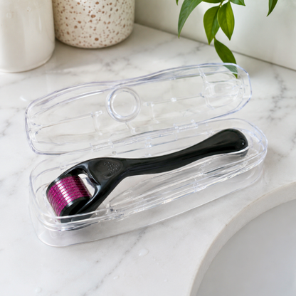 HydraGlow™ SmoothRenew Facial Roller Kit