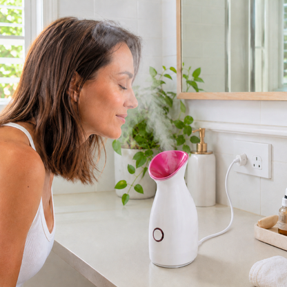 HydraGlow™ DeepPrep Facial Steamer